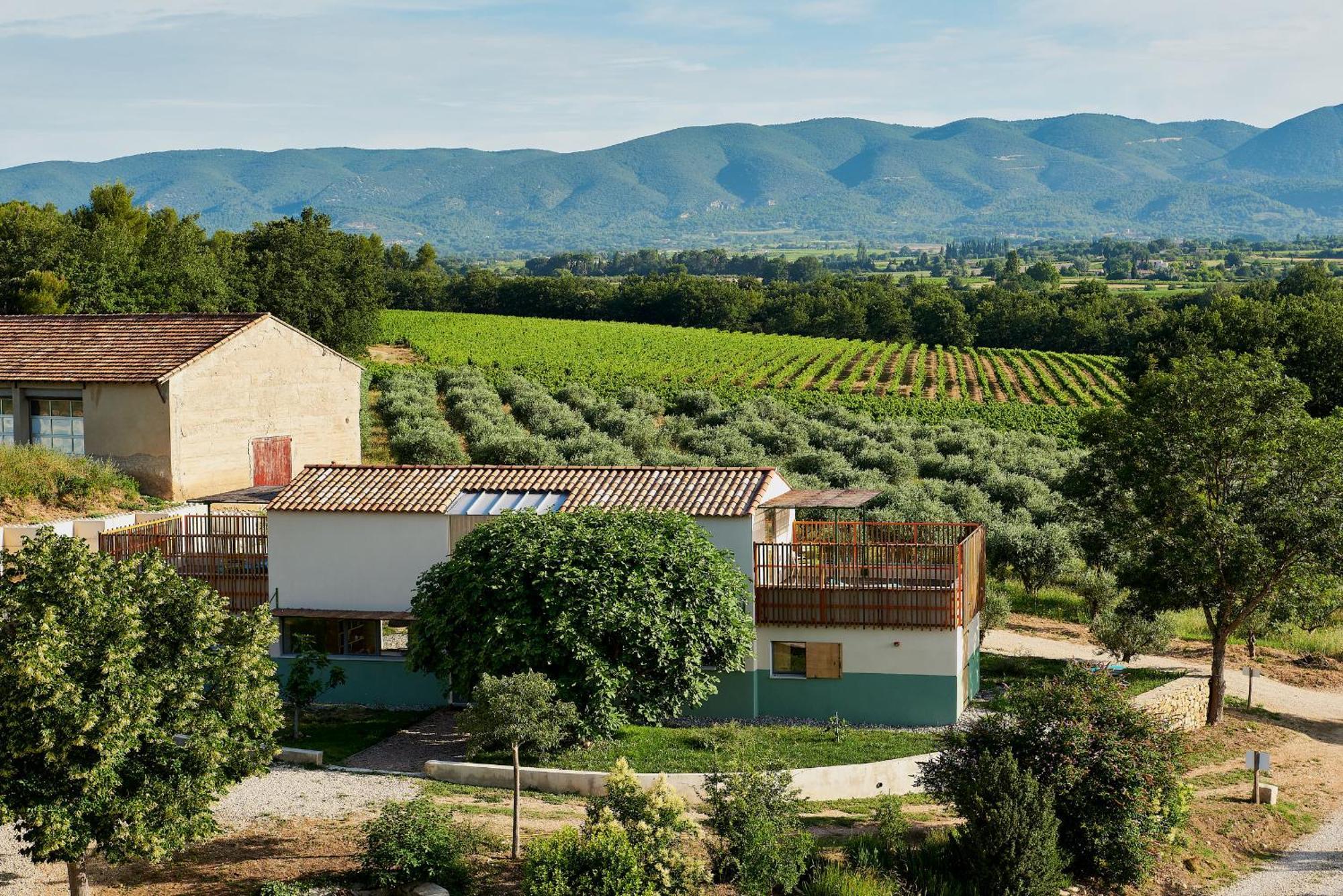 Domaine La Ferme Hi Bride Bed and Breakfast Villelaure Buitenkant foto