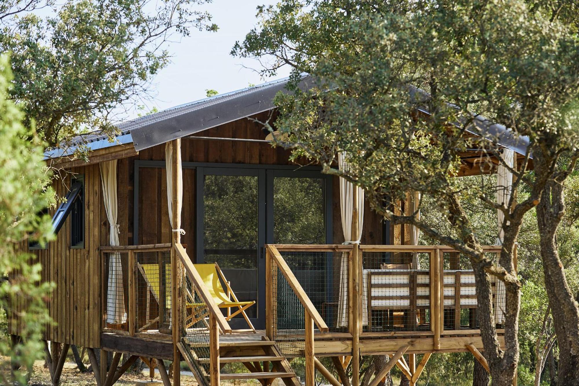 Domaine La Ferme Hi Bride Bed and Breakfast Villelaure Buitenkant foto